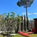 Seaside With Garden *