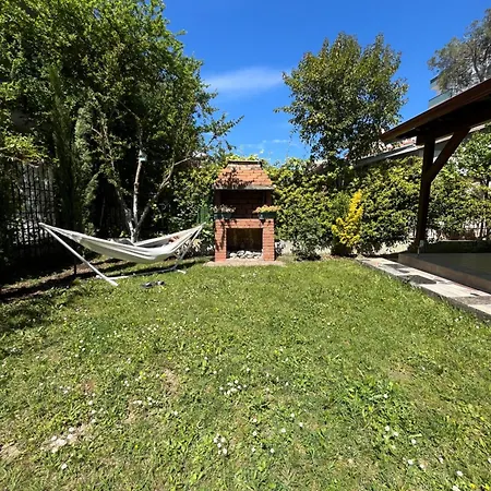 Holiday home Seaside With Garden Golem (Tirana)