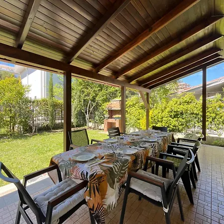 Holiday home Seaside With Garden