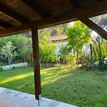 Seaside With Garden Vakantiehuis *