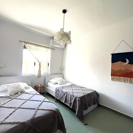 Vakantiehuis Seaside With Garden